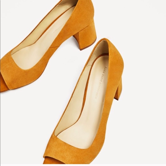 NWOB Zara Mustard Yellow Stacked Open Toe Shoes - Picture 4 of 4